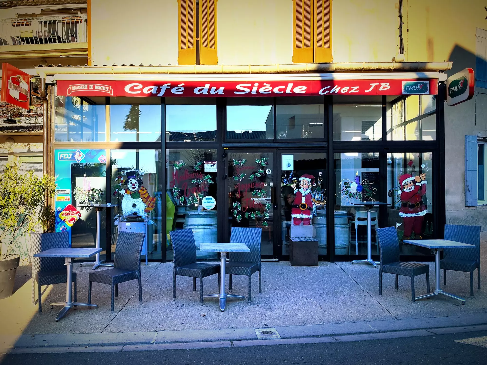 Le Noël du Café du Siècle, c'est ce vendredi 22 décembre à partir de 12h00