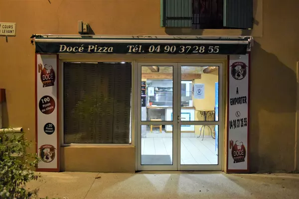 Docé Pizza