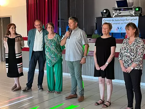 Repas du Comité de jumelage entre la Comune di Travacò Siccomario et la Ville de Camaret 