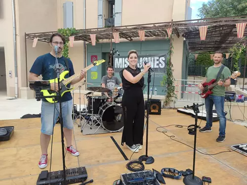 Concert sur la place des Félibres ce vendredi soir