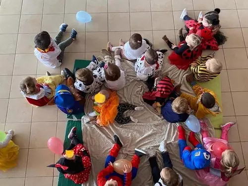 Ce matin, les Péquélets des ASSMAT ont aussi fait leur Carnaval