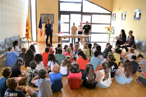 Remise des permis piéton aux élèves de CE2 de l'école Mistral