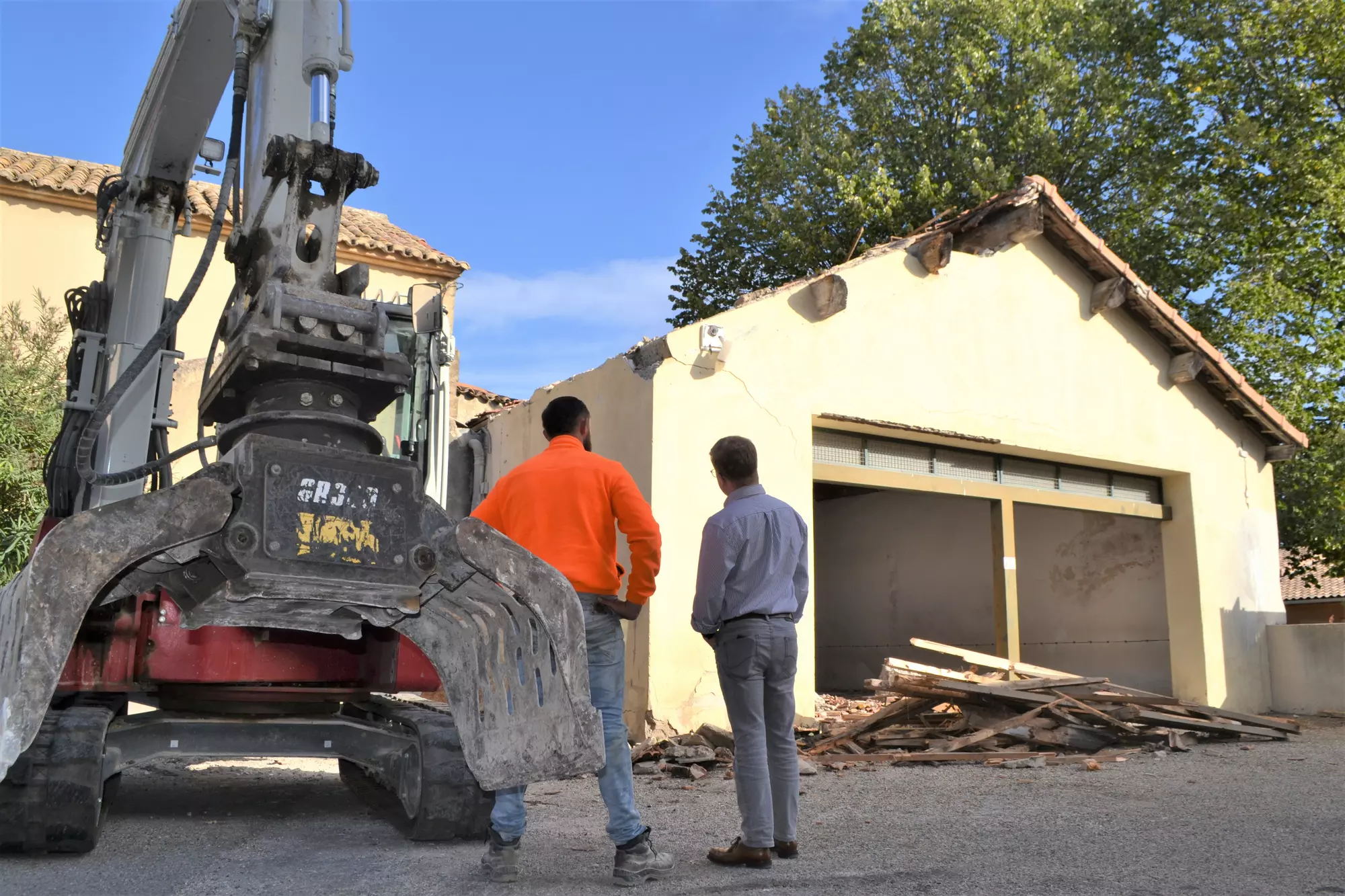 Démolition de l'ancien garage de la Police Municipale