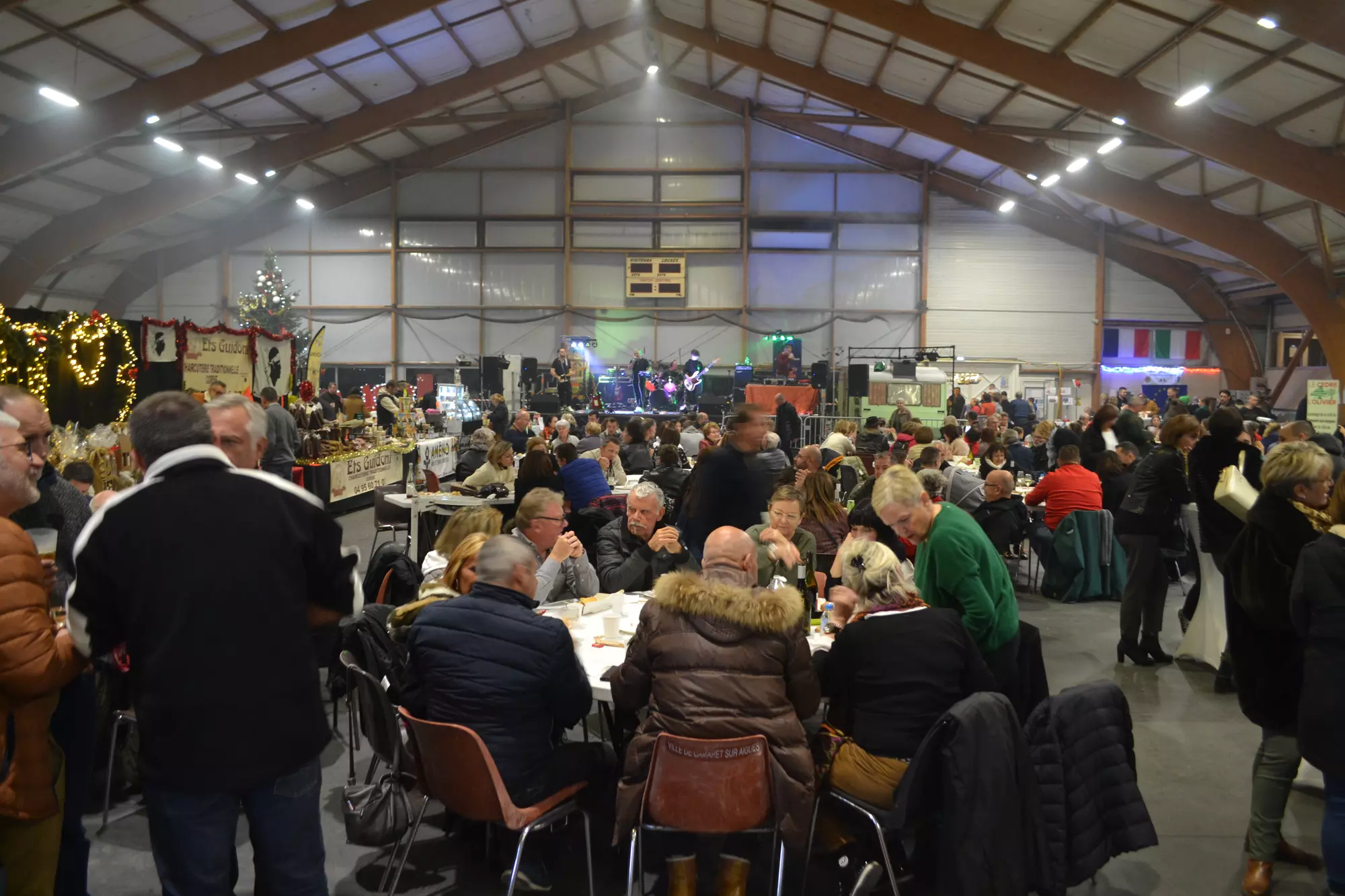 Marché gourmand et artisanal de Noël