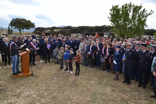 Cérémonie en hommage aux 5 pilotes de l'US Air Force