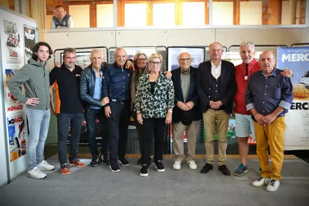 Un invité surprise de dernière minute : Daniel Elena est présent aujourd'hui à Camaret-sur-Aygues !