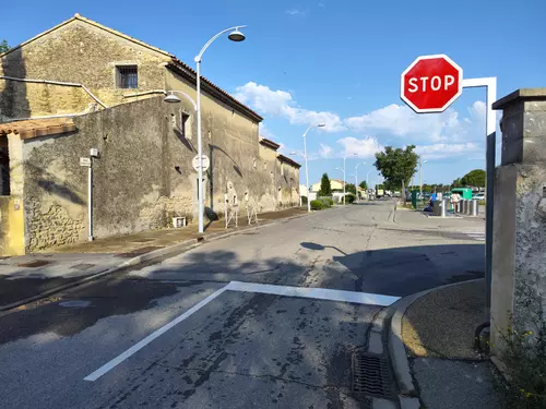 Changement de priorité à l'intersection chemin de Piolenc / chemin de la Procession